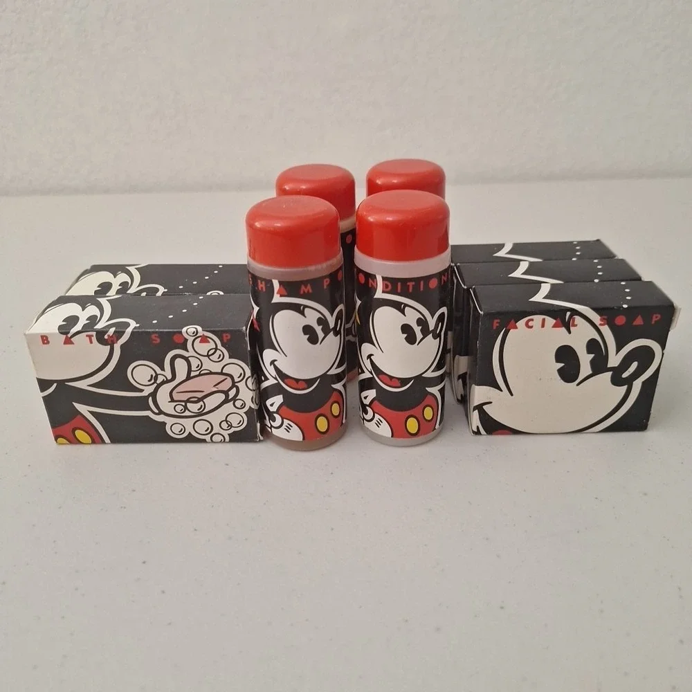 Disney Resort 2 Shampoo 2 Conditioner 2 Soap Bars 3 Facial Soap VINTAGE NEW (9)